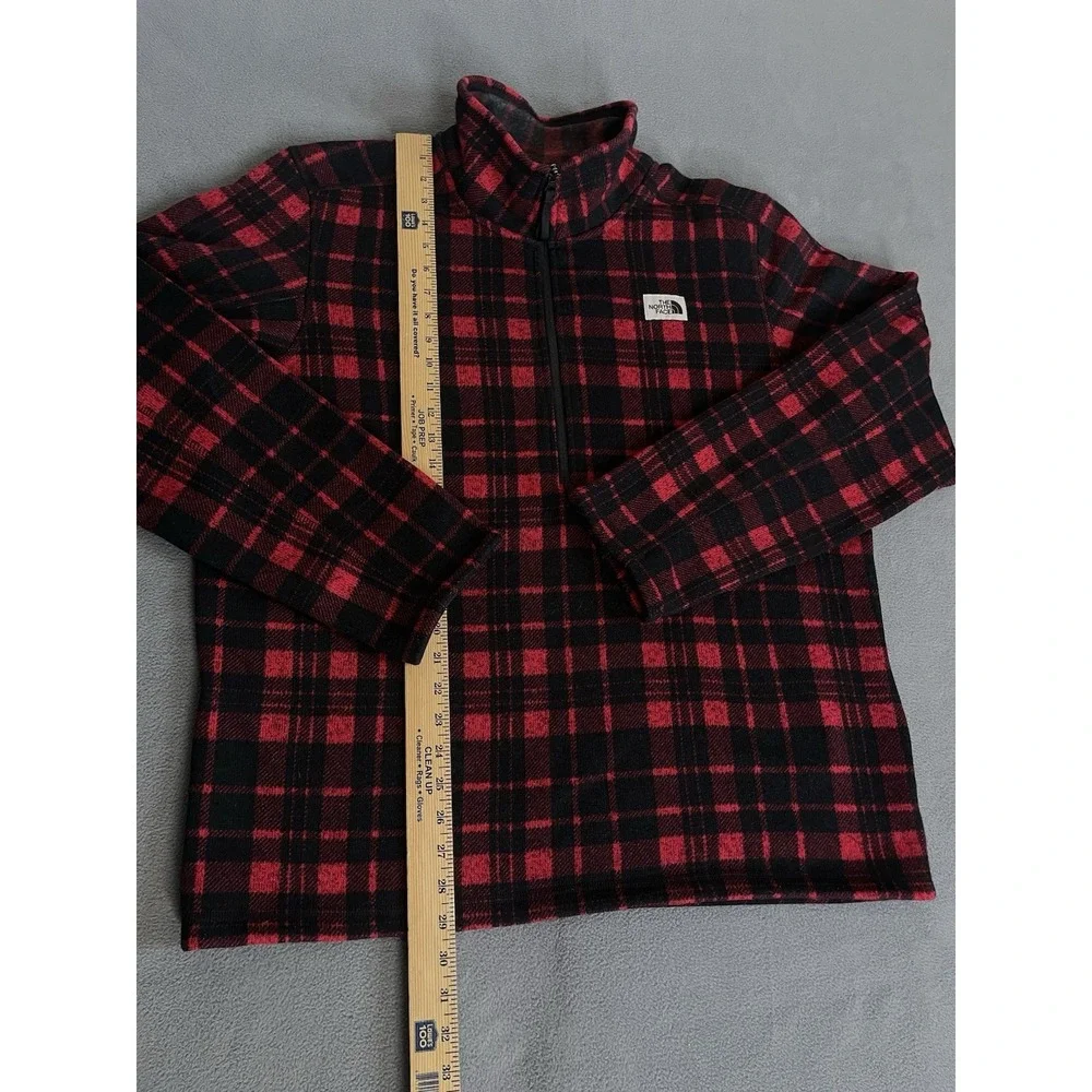 The North Face Men's XL Red Black Buffalo Plaid Fleece Quarter Zip Pullover